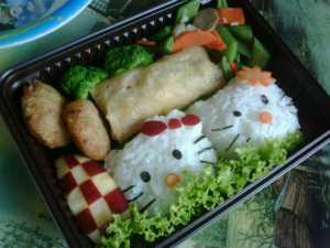 Bento Lunch Kitty 2